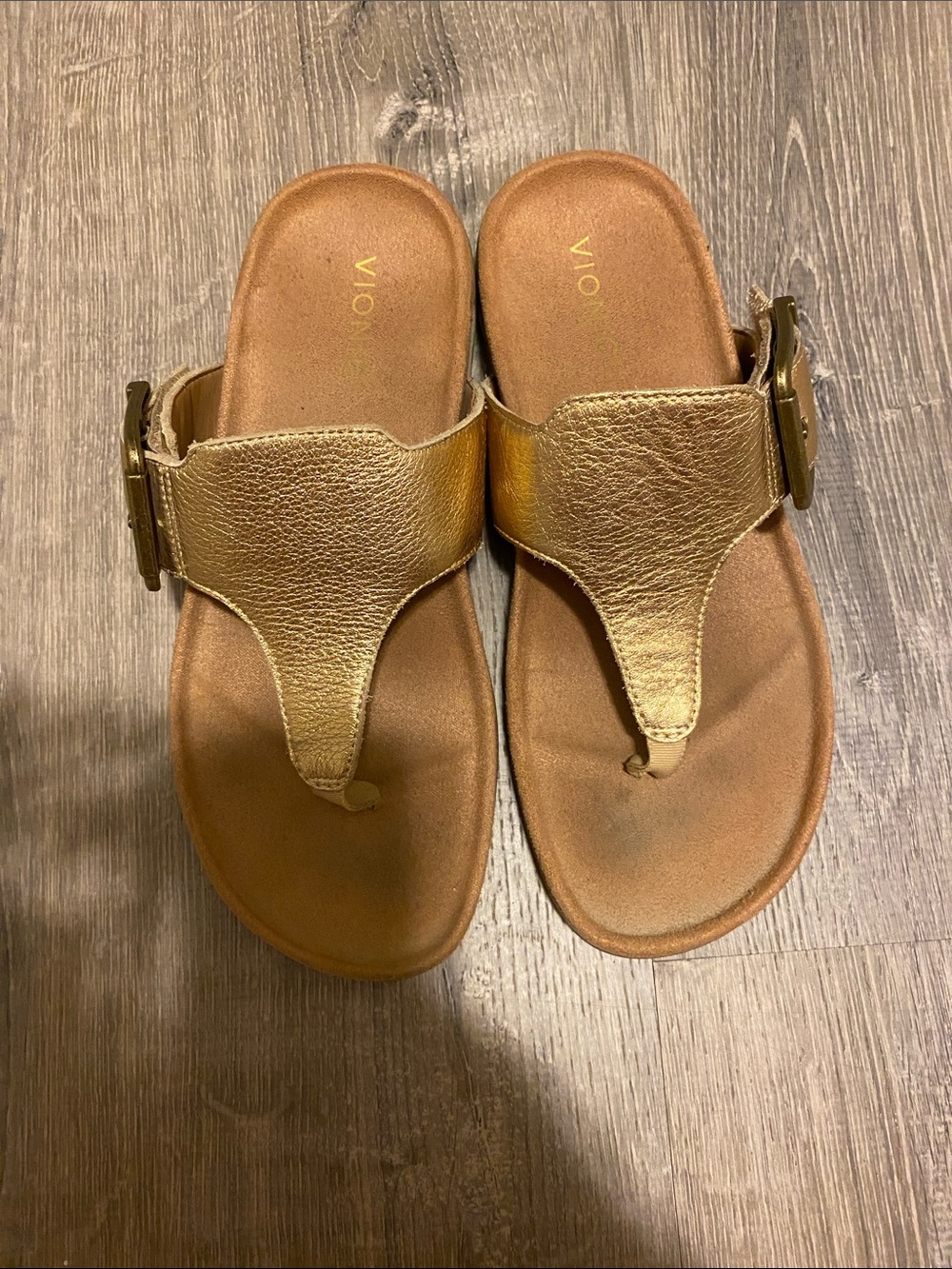 Vionic Women's Gold Toe-Post Sandals - Picture 2 of 2
